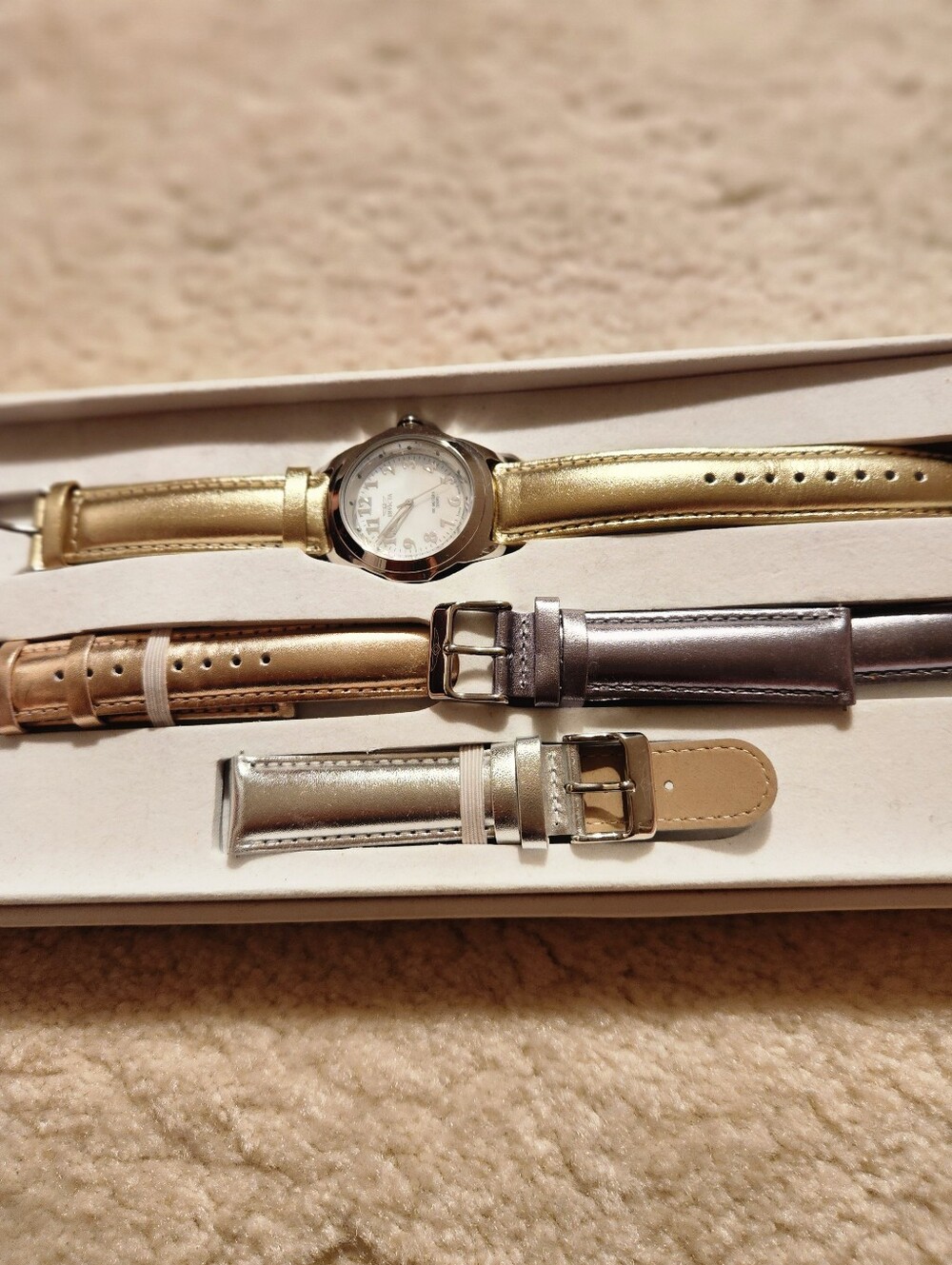 Invicta Wach - Picture 3 of 6